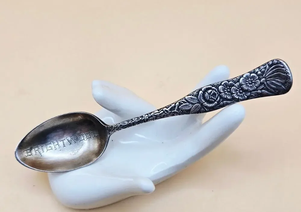 Holmes & Edward's XIV Millard Silver Plated VTG Spoon Brightwood